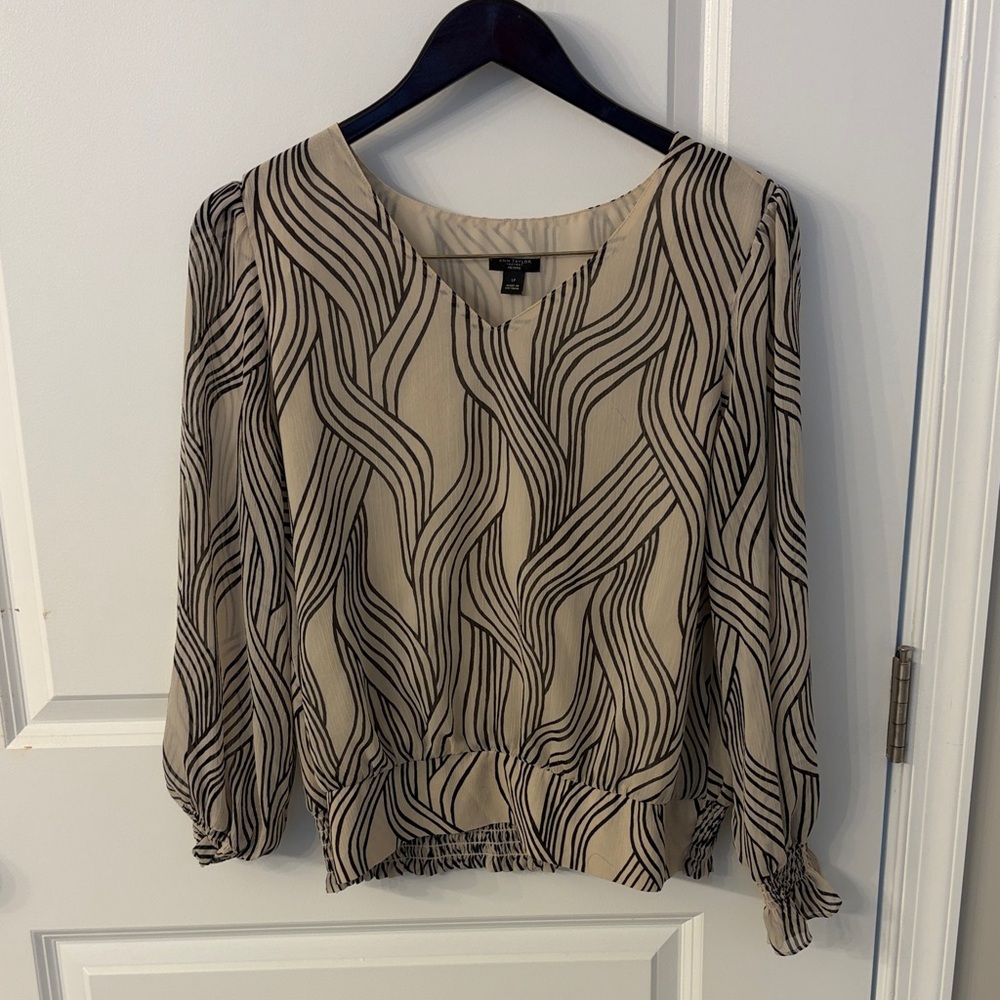 Ann Taylor Beige and Black Wave-Print V-Neck Blouse